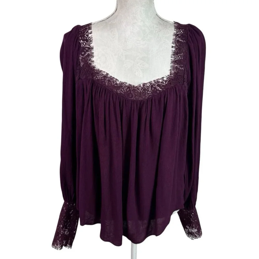 Free People Women M Oversized Square Neck‎ Lace Crepe Blouse Purple NWOT